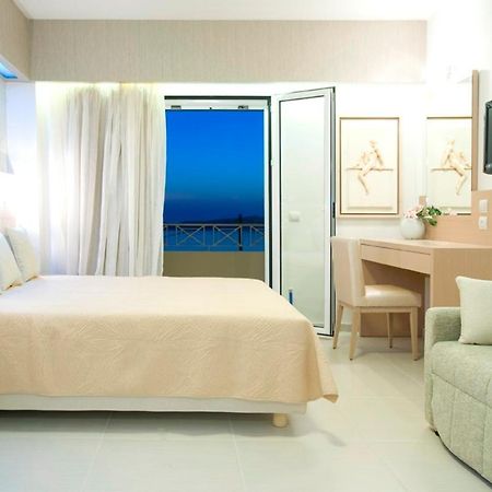 Hotel Philip Pylos Buitenkant foto